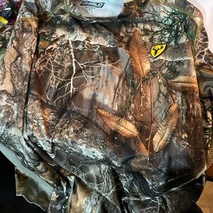 Realtree Edge Shield Series Long Sleeve Performance Hunting Size Large Camo